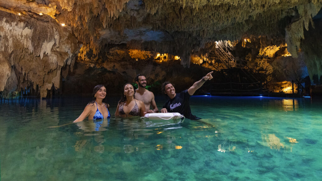 Cenotes & Paradise Lagoon
